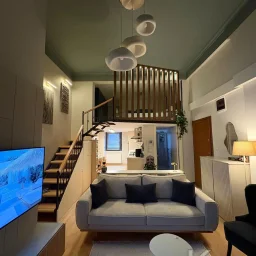 Laci̇vertcadde Çatalçeşme Özel Mimari Tasarımlı Loft 58m² 1+1