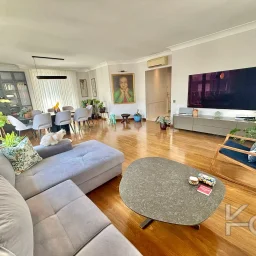 Academy Caddebostan Sahi̇l Katta Tek Yeni̇ Bi̇na 180m2 4+1
