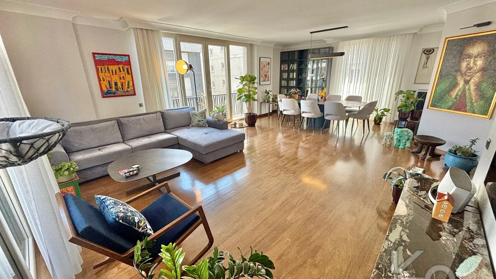 Academy Caddebostan Sahi̇l Katta Tek Yeni̇ Bi̇na 180m2 4+1