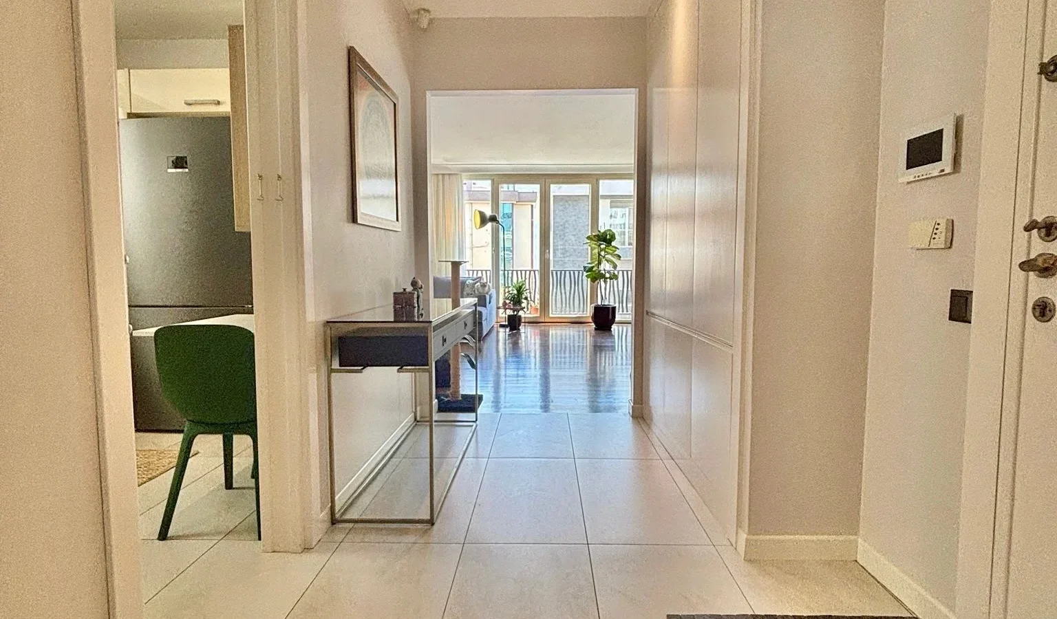 Academy Caddebostan Sahi̇l Katta Tek Yeni̇ Bi̇na 180m2 4+1