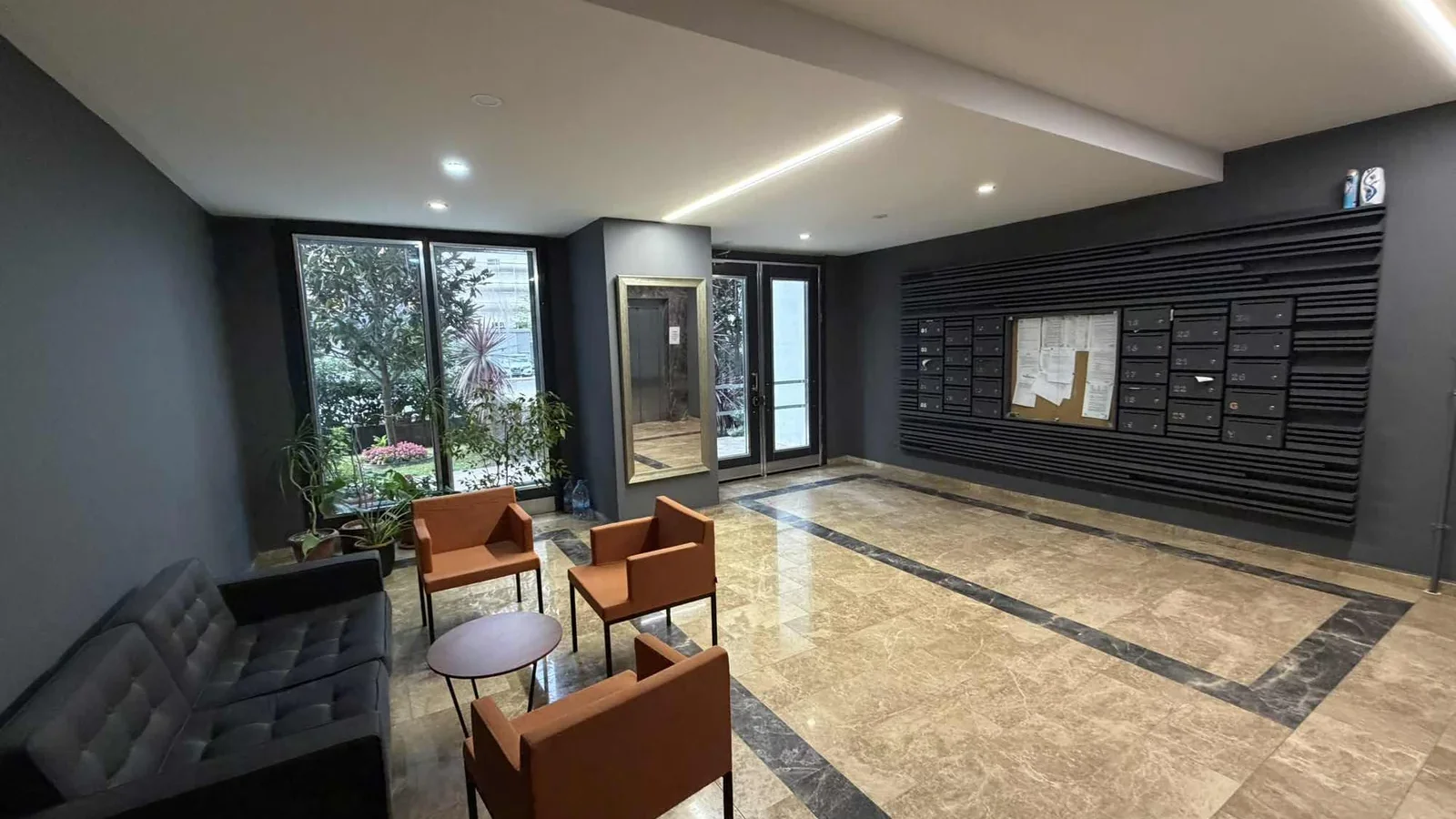 Mutluol Proje'den Caddebostan Sahilde Çok Şık Kullanışlı Dubleks
