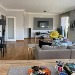 Academy Fenerbahçe Kalamış Caddesi Üzerinde Prestijli Bina Deniz Manzaralı 125m2 Net 3+1 Satılık