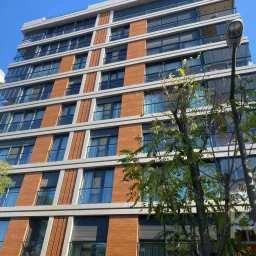 Academy Fenerbahçe Kalamış Caddesi Üzerinde Prestijli Bina Deniz Manzaralı 125m2 Net 3+1 Satılık
