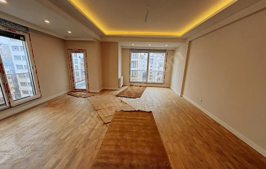 Caddebostan'da Sahile Yakın Net 125 M2 3+1 Sıfır Satılık Daire
