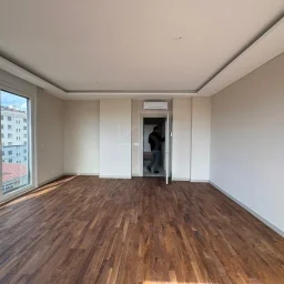 Lacivertcadde Bostancıda Sıfır 80 M² Net 2+1
