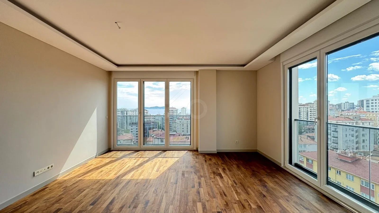 Lacivertcadde Bostancıda Sıfır 80 M² Net 2+1