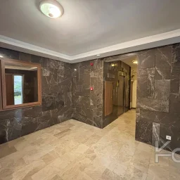 Laci̇vert Cadde Kozyataği 3+1 Balkonlu 92m² Net