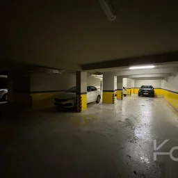 Laci̇vert Cadde Kozyataği 3+1 Balkonlu 92m² Net