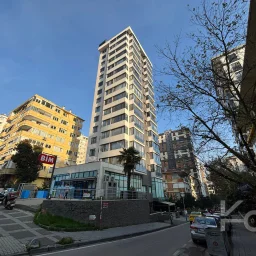 Laci̇vert Cadde Caddebostan 2+1 Kısmi Deni̇z Manzaralı 75 M² Ebeveyn Banyolu