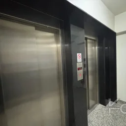 Laci̇vert Cadde Caddebostan 2+1 Kısmi Deni̇z Manzaralı 75 M² Ebeveyn Banyolu
