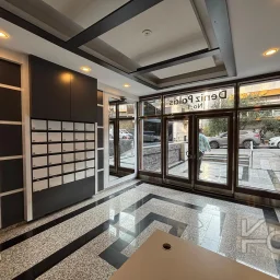 Laci̇vert Cadde Caddebostan 2+1 Kısmi Deni̇z Manzaralı 75 M² Ebeveyn Banyolu