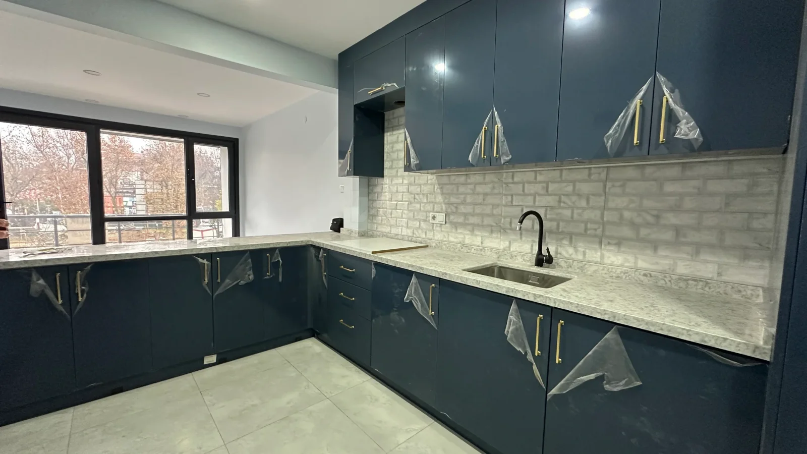 Beşiktaş Yıldız'da Kiralık Cadde Üzeri Ofis