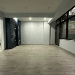 Beşiktaş Yıldız'da Kiralık Cadde Üzeri Ofis