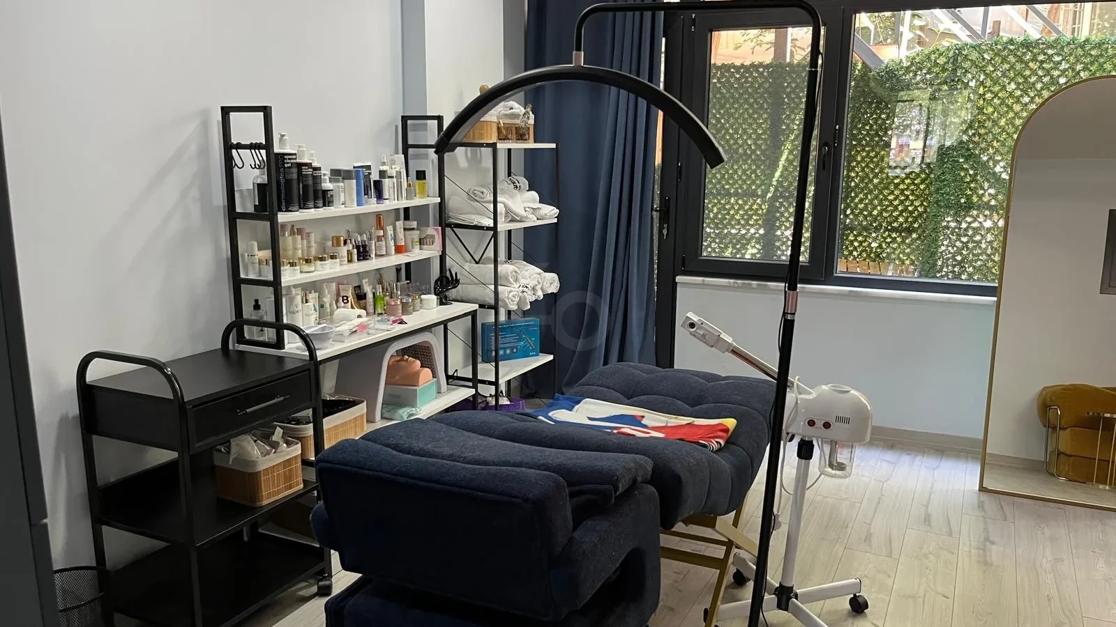 Beşiktaş Yıldız'da Kiralık Cadde Üzeri Ofis