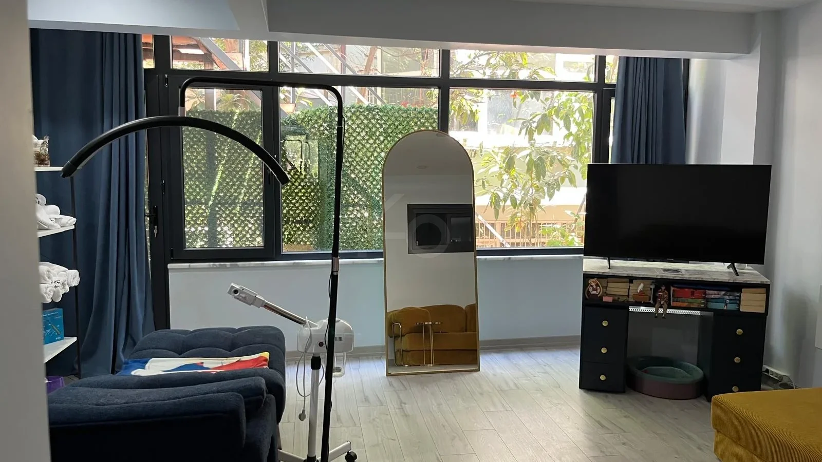 Beşiktaş Yıldız'da Kiralık Cadde Üzeri Ofis