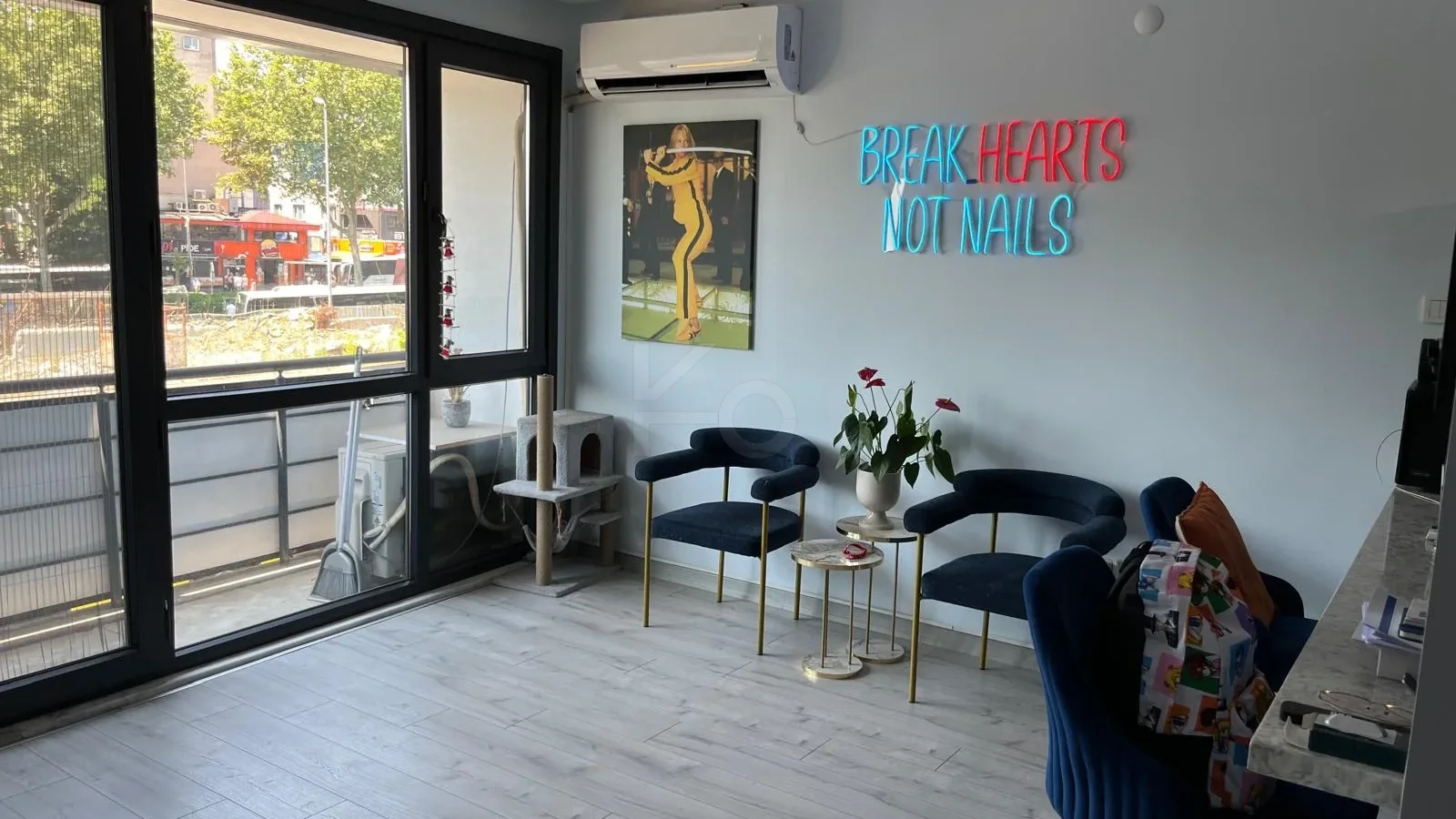 Beşiktaş Yıldız'da Kiralık Cadde Üzeri Ofis