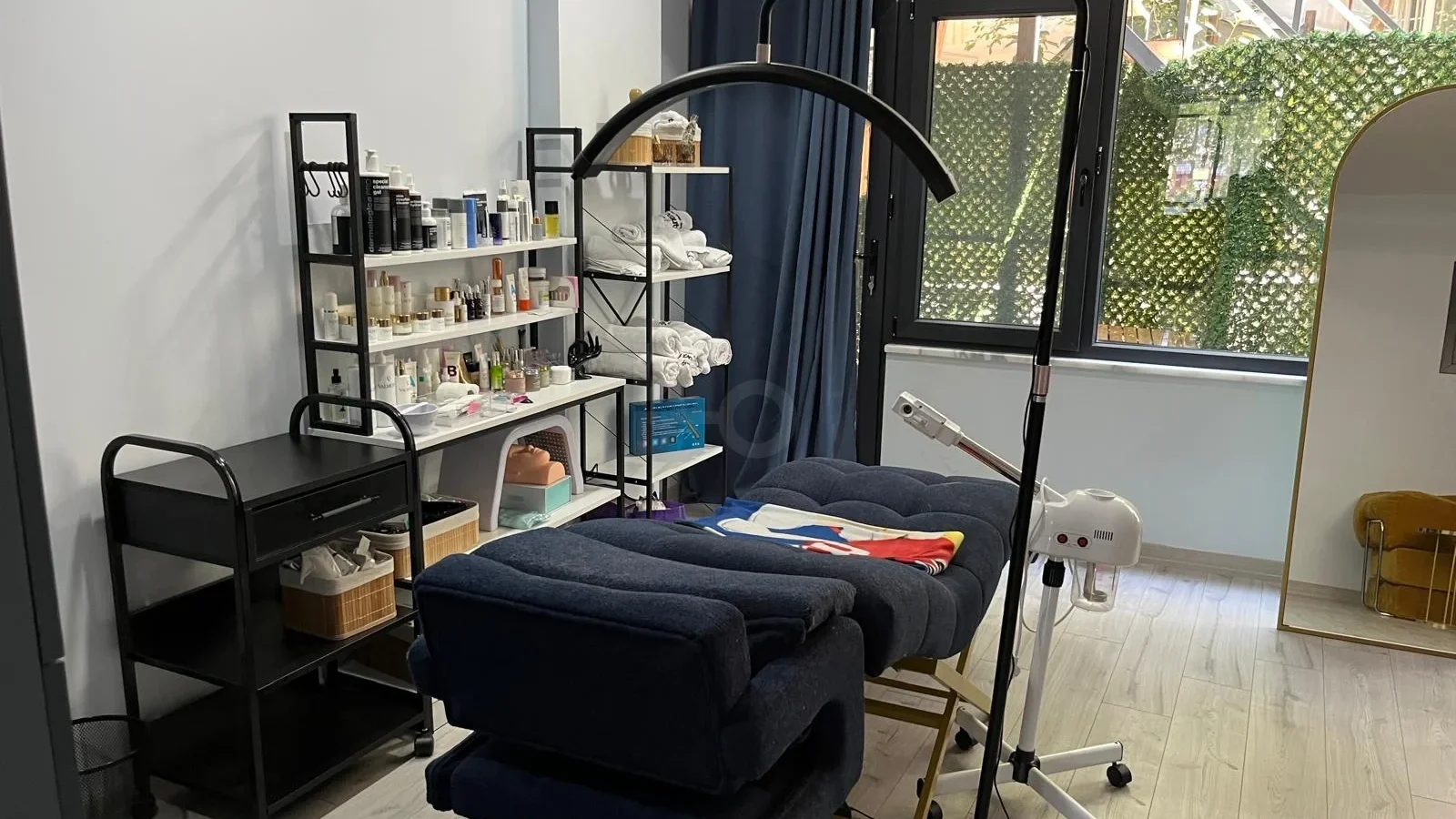 Beşiktaş Yıldız'da Kiralık Cadde Üzeri Ofis