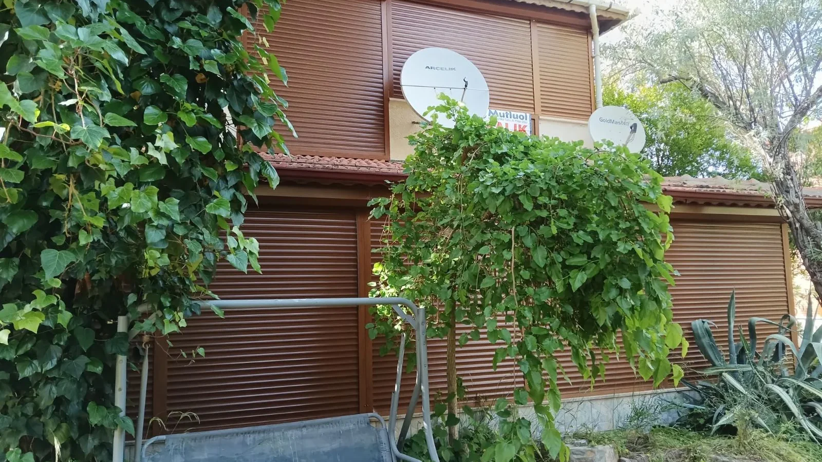 Mutluol Proje'den Milas Lalekent Sit Plajlı Havuzlu 2+1