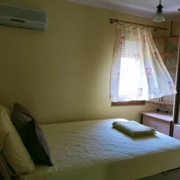 Mutluol Proje'den Milas Lalekent Sit Plajlı Havuzlu 2+1