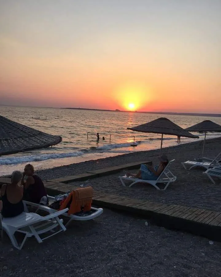 Mutluol Proje'den Milas Lalekent Sit Plajlı Havuzlu 2+1