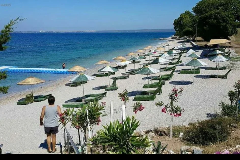 Mutluol Proje'den Milas Lalekent Sit Plajlı Havuzlu 2+1