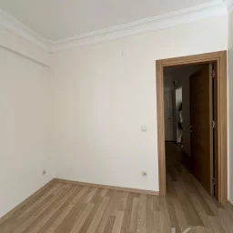 Laci̇vert Cadde Moda'da Yatirim Firsati Dai̇re 75m²net 2+1