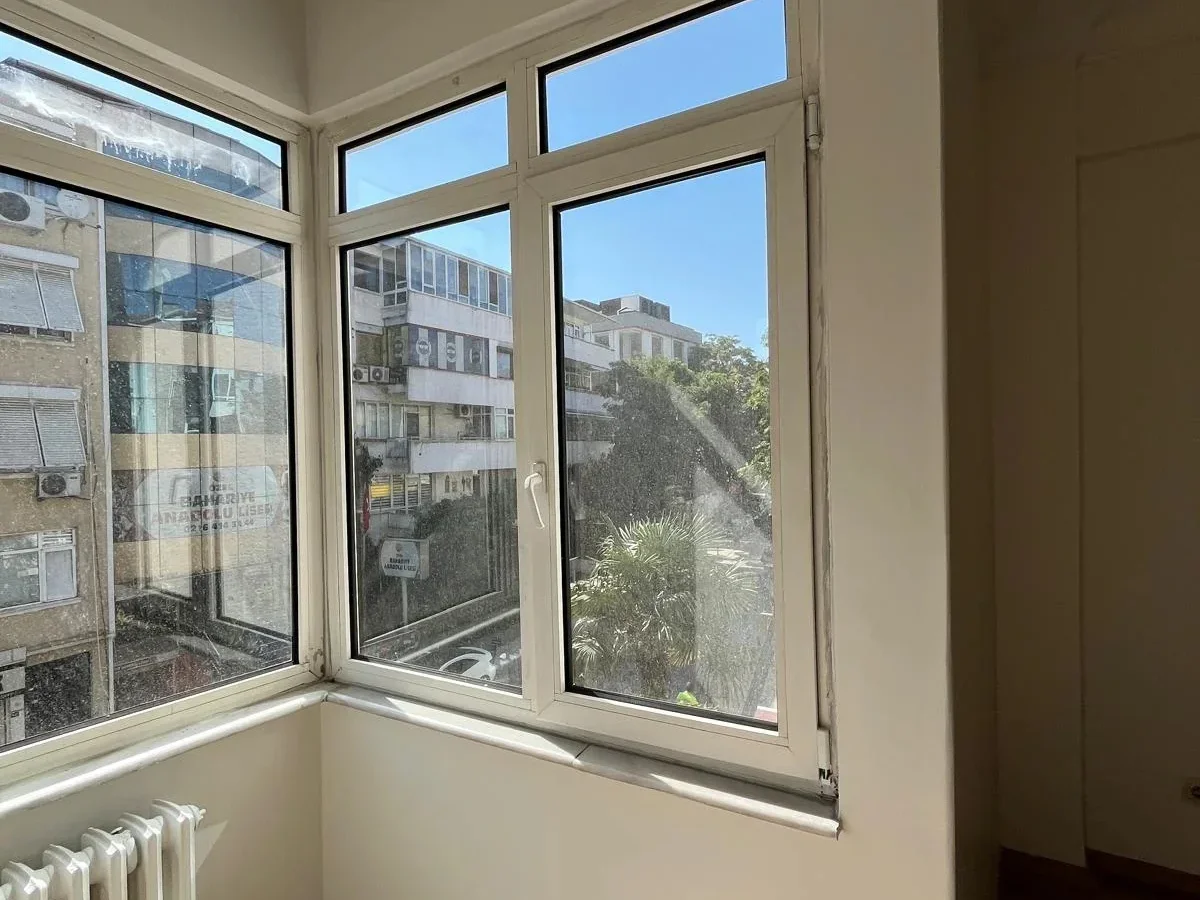Laci̇vert Cadde Moda'da Yatirim Firsati Dai̇re 75m²net 2+1