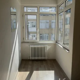 Laci̇vert Cadde Moda'da Yatirim Firsati Dai̇re 75m²net 2+1