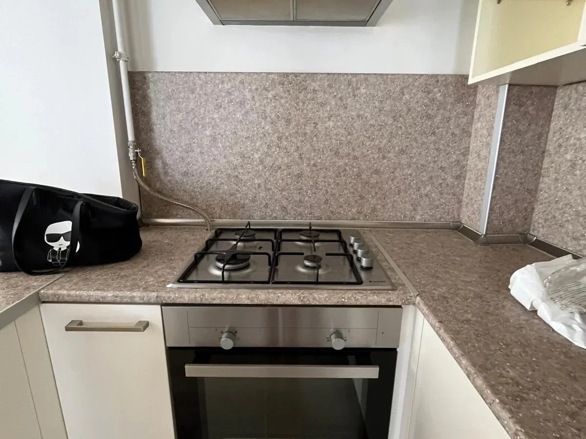 Laci̇vert Cadde Moda'da Yatirim Firsati Dai̇re 75m²net 2+1