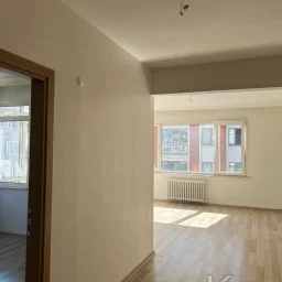 Laci̇vert Cadde Moda'da Yatirim Firsati Dai̇re 75m²net 2+1