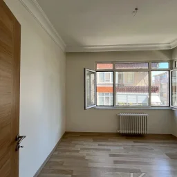 Laci̇vert Cadde Moda'da Yatirim Firsati Dai̇re 75m²net 2+1