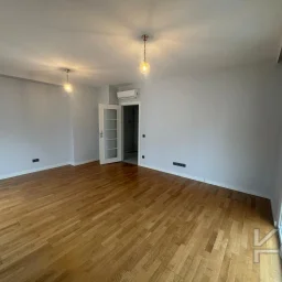 Laci̇vertcadde Göztepe Bağdat Cad.yakini 75m2 Net 2+1