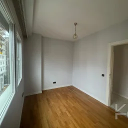 Laci̇vertcadde Göztepe Bağdat Cad.yakini 75m2 Net 2+1