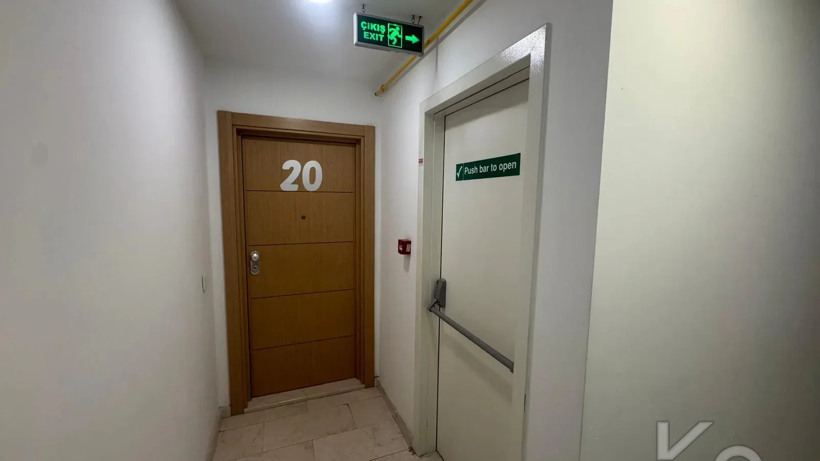 Laci̇vertcadde Göztepe Bağdat Cad.yakini 75m2 Net 2+1