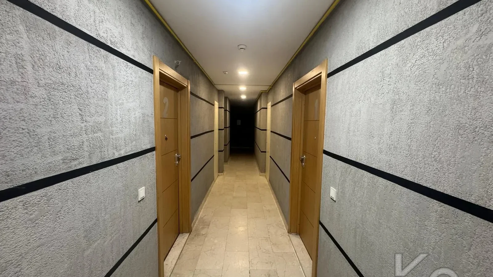 Laci̇vertcadde Göztepe Bağdat Cad.yakini 75m2 Net 2+1