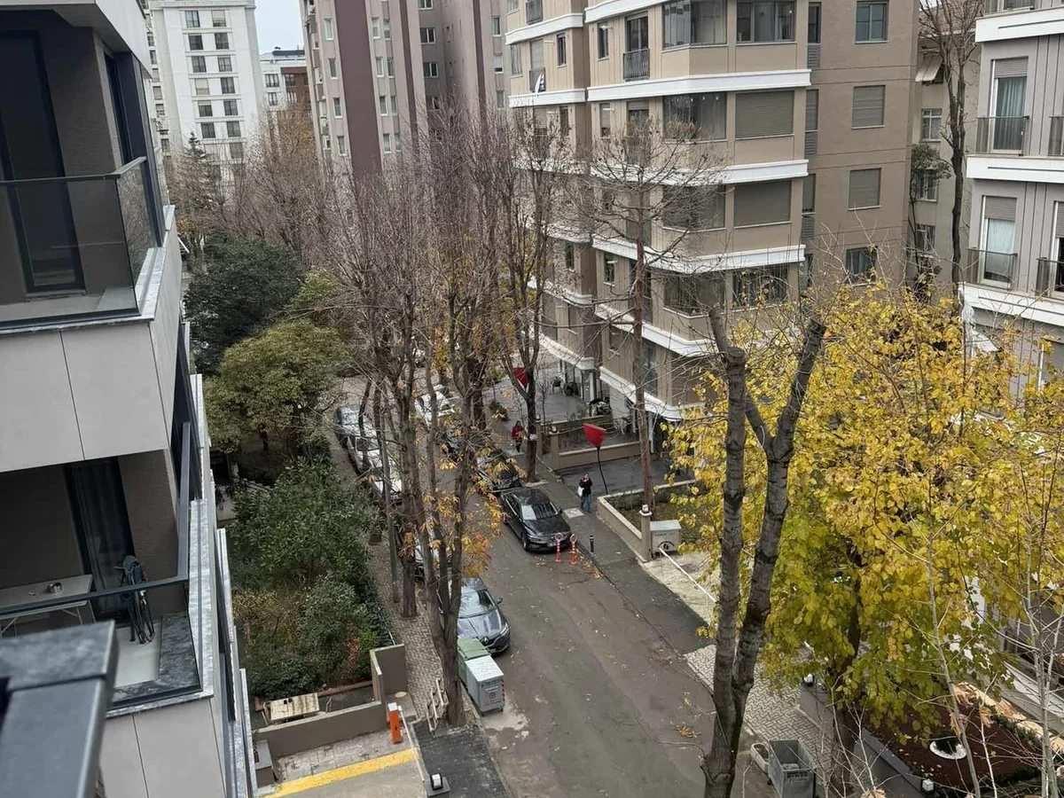 Mutluol Projeden Erenköy Hamam Sk.yakın Yeni 3+1 Lüks Daire
