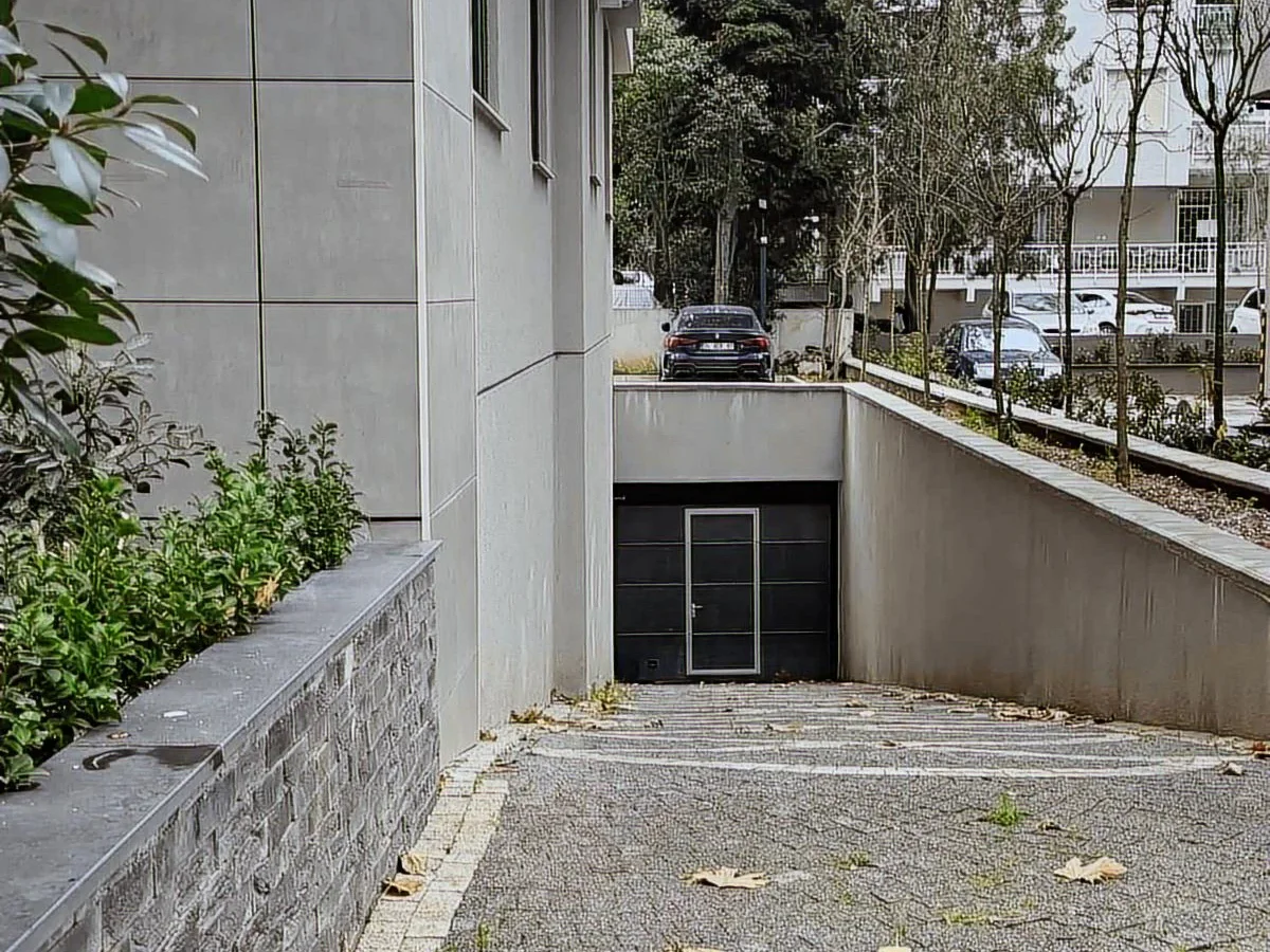 Mutluol Projeden Erenköy Hamam Sk.yakın Yeni 3+1 Lüks Daire
