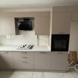Laci̇vert Cadde Caddebostan Sahi̇lde İş Yeri̇ne Uygun Yeni̇ Buti̇k Bi̇nada 3+1 120m² Net