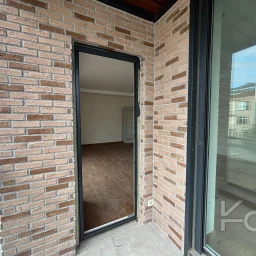 Laci̇vert Cadde Caddebostan Sahi̇lde İş Yeri̇ne Uygun Yeni̇ Buti̇k Bi̇nada 3+1 120m² Net