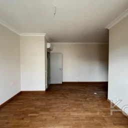 Laci̇vert Cadde Caddebostan Sahi̇lde İş Yeri̇ne Uygun Yeni̇ Buti̇k Bi̇nada 3+1 120m² Net
