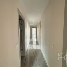 Laci̇vert Cadde Caddebostan Sahi̇lde İş Yeri̇ne Uygun Yeni̇ Buti̇k Bi̇nada 3+1 120m² Net