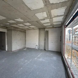 Laci̇vertcadde Tek Yetki̇li̇ Tütüncü M.efendi̇ Sifir 121m² Net 3+1