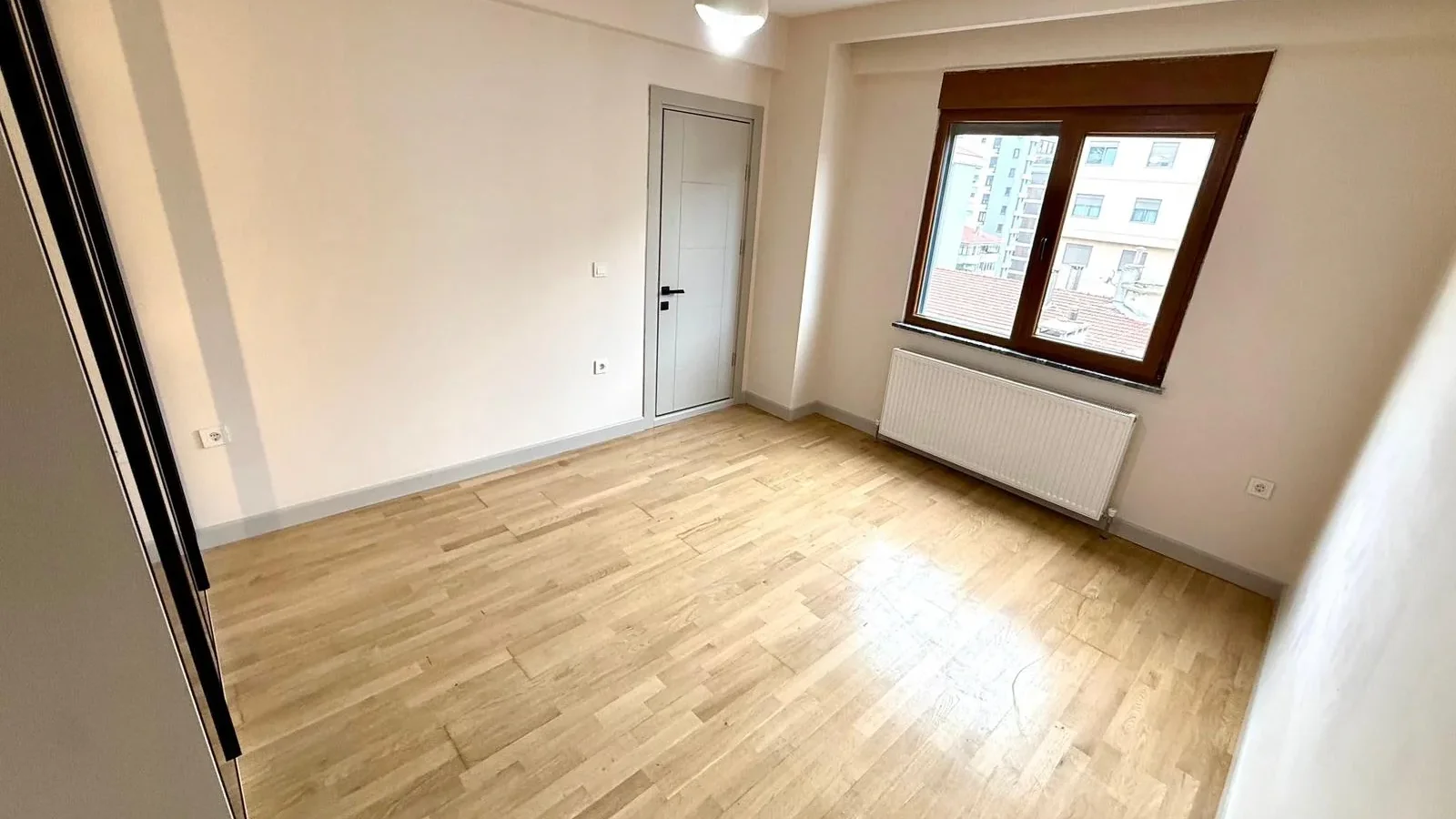 Sağlam'dan Caddebostan Sahilde İçi Sıfır 115m2 3+1 Satılık Daire