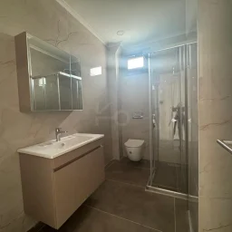 Lacivertcadde Erenköy’de Satılık 3 Cepheli 57m² Net 1+1