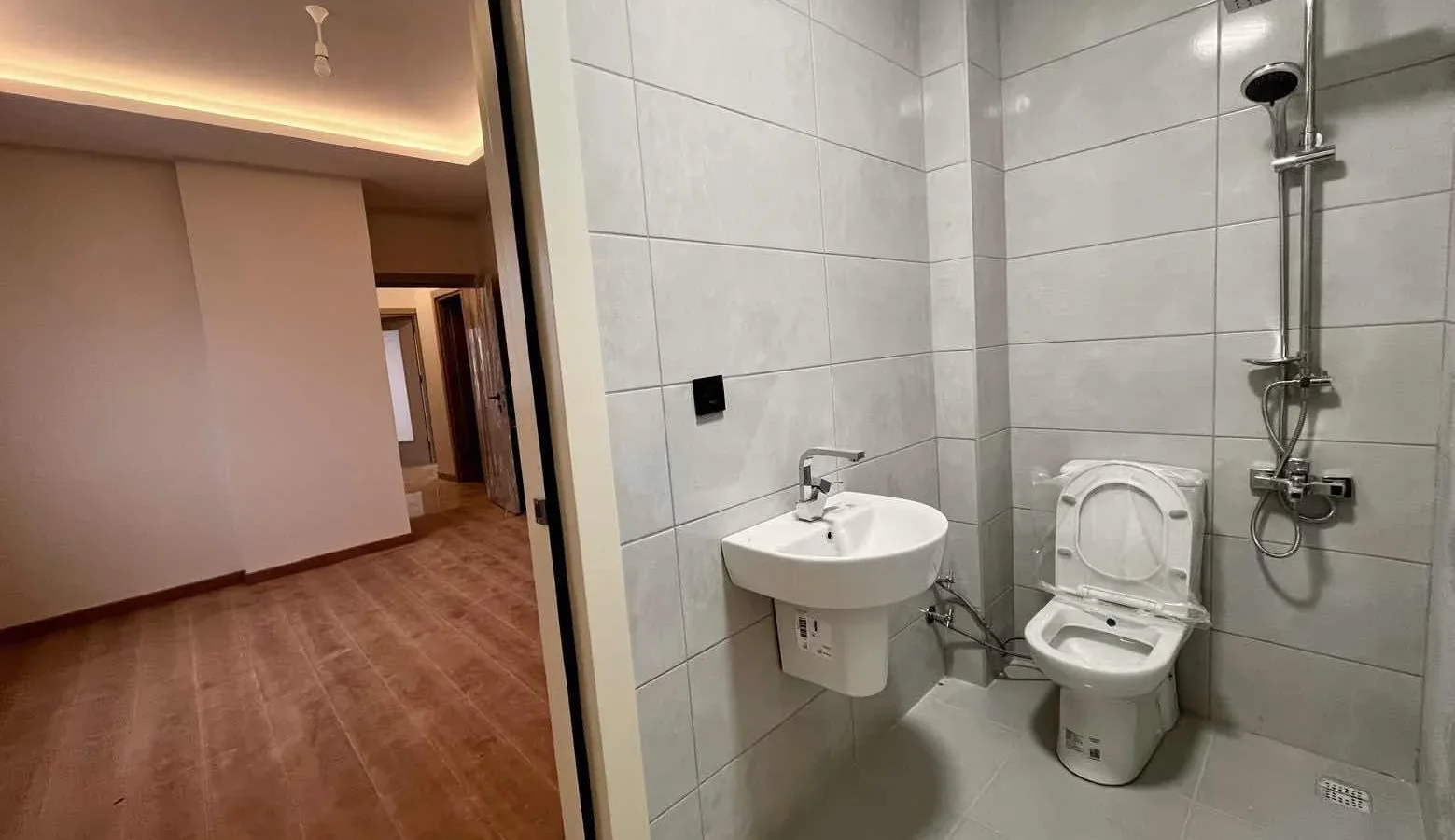 Sağlam'dan Göztepe Şair Arşi Yakını 2+1 80 M2 Net Balkonlu Daire
