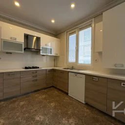 Academy Şaşkınbakkal Bağdat Caddesinde Yeni 225m2 4+1 Teraslı Dubleks