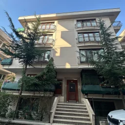 Yeditepe Ünv. Komşu Çatı Katı 1+1 Teraslı