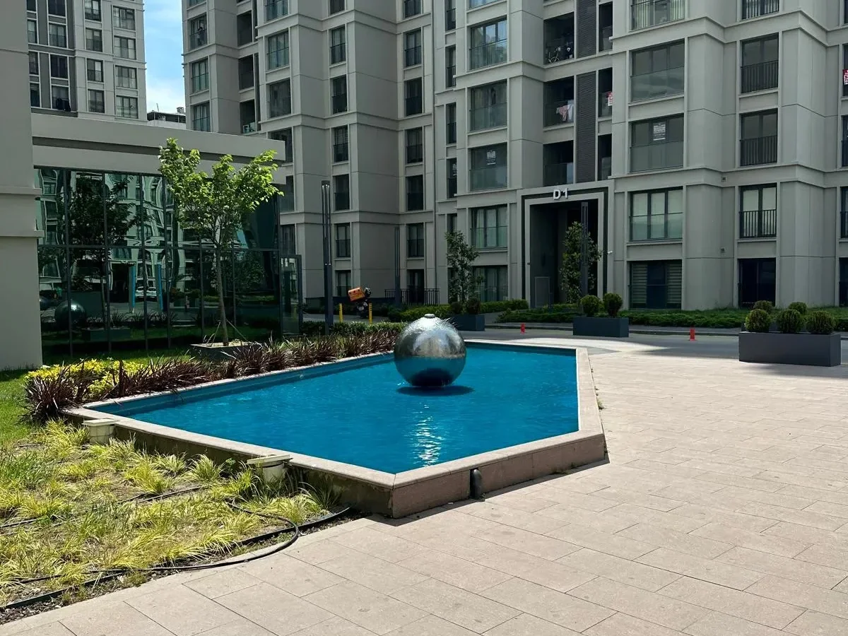 Rookz Fark Loca Mahal Si̇tesi̇ Geni̇ş 2+1 Satilik Dai̇re