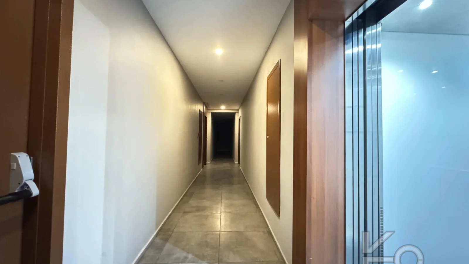 Academy Suadi̇ye Havuzlu Güvenli̇kli̇ Deni̇z Manzarali Yeni̇ Bi̇na 100m2 3+1