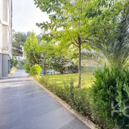 Academy Suadi̇ye Havuzlu Güvenli̇kli̇ Deni̇z Manzarali Yeni̇ Bi̇na 100m2 3+1